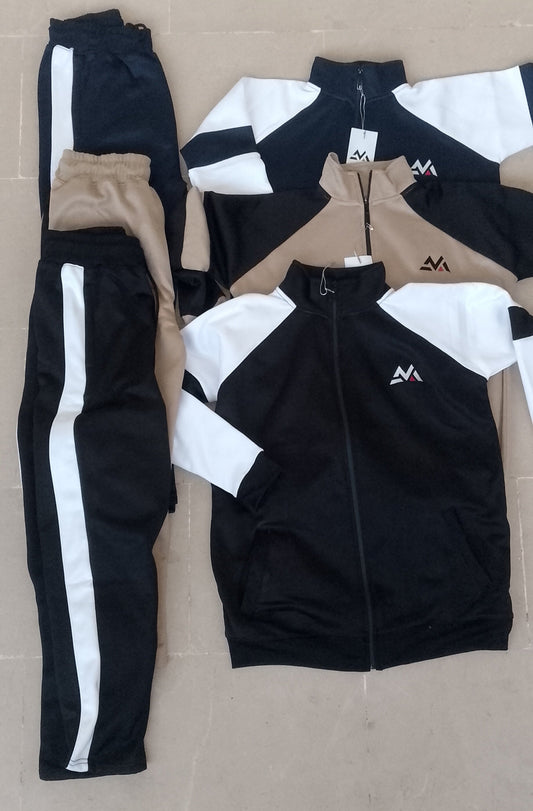 PACK OF 3 Winter Premium Fleece Tracksuit – Signatures Special Edition - PACK 3